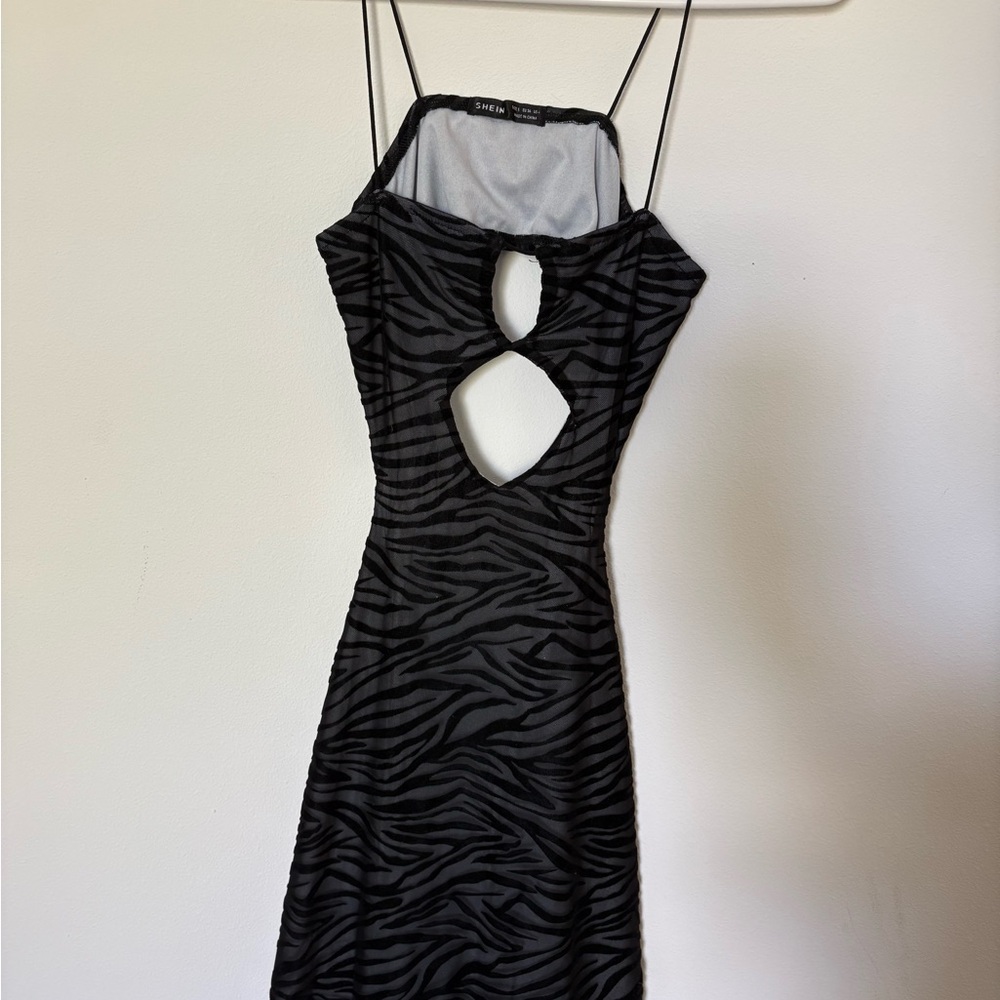 SHEIN Black Zebra Print Cutout Dress